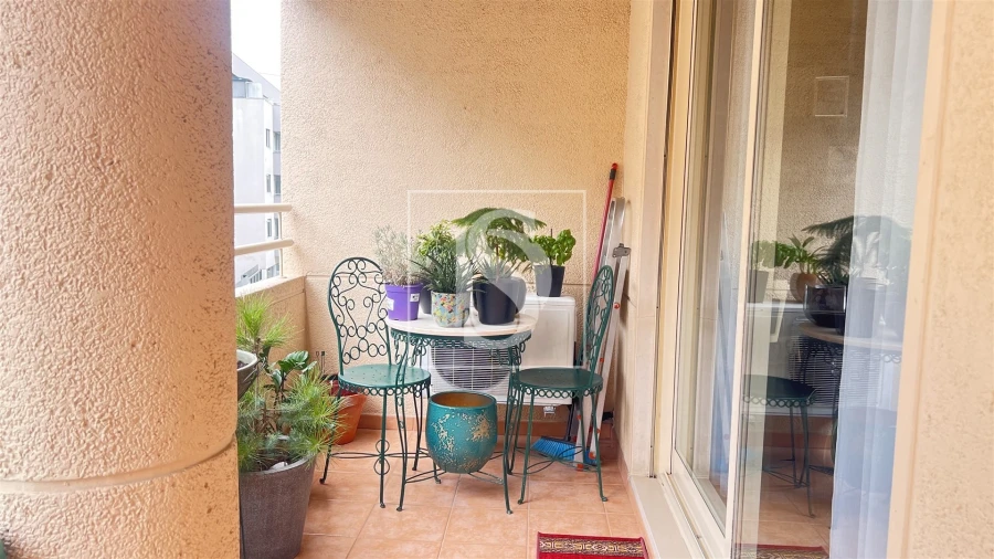Apartamento T2 para Venda em Lordelo do Ouro e Massarelos Foto 37