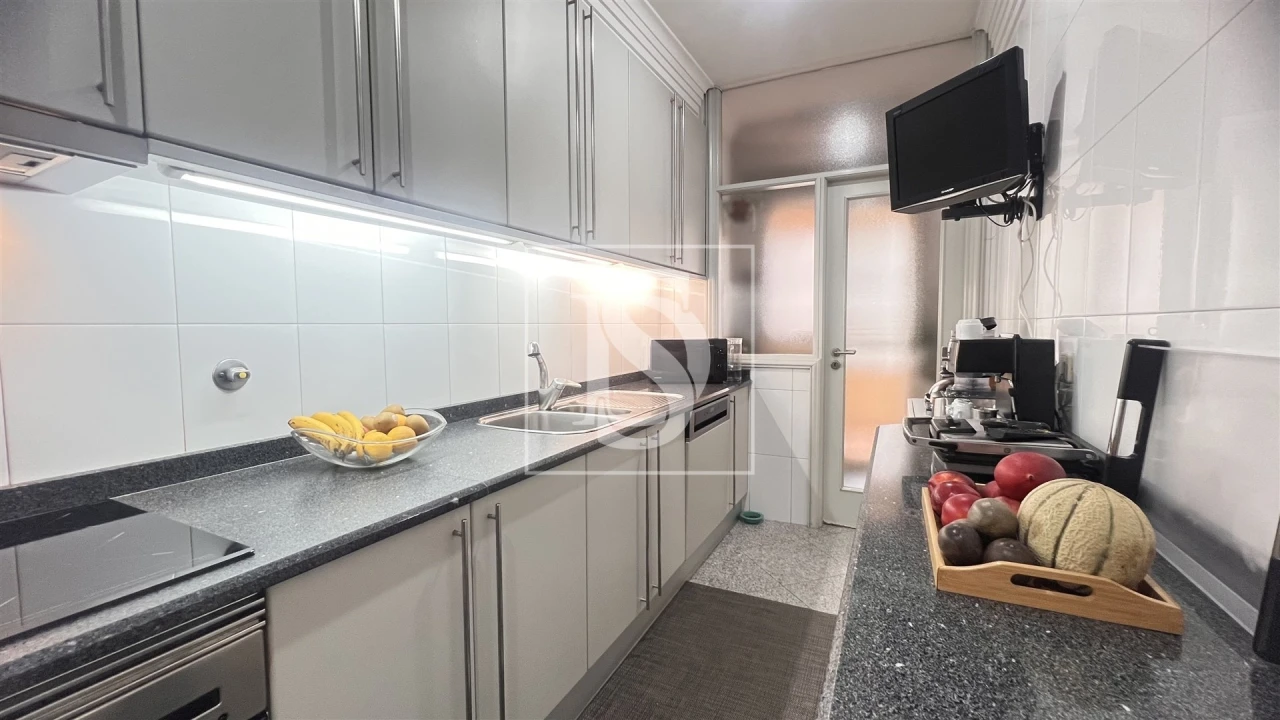 Apartamento T2 para Venda em Lordelo do Ouro e Massarelos Foto 55