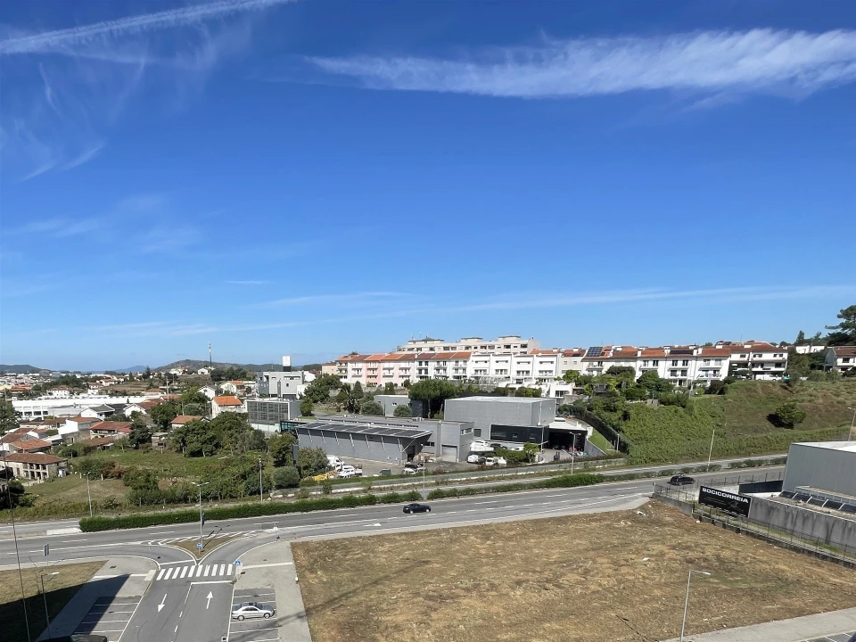 Apartamento T3 para Venda em Nogueira, Fraião e Lamaçães Foto 27