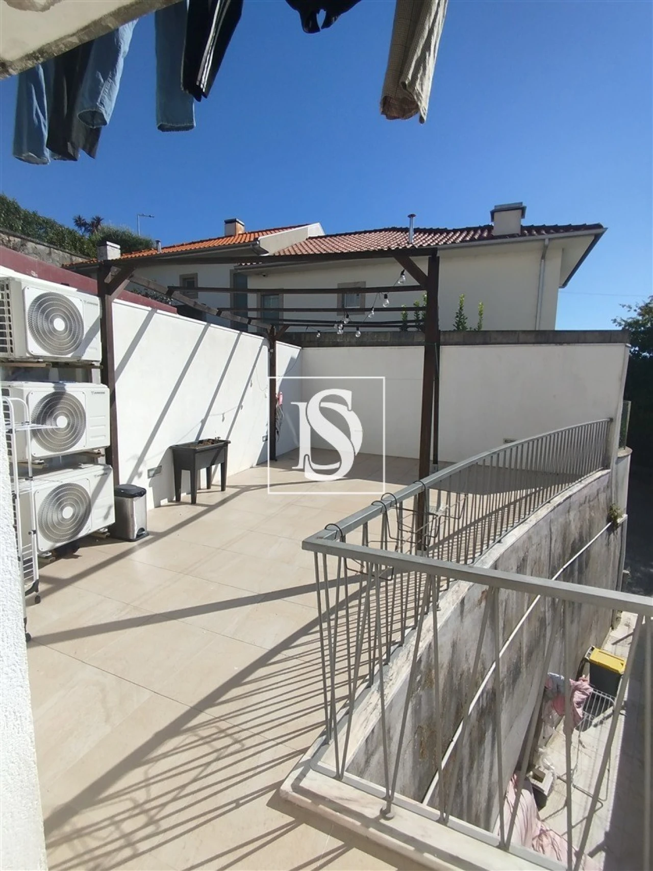 Apartamento T3 para Arrendamento em Nogueira, Fraião e Lamaçães Foto 31