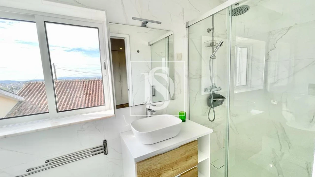 Apartamento T3 para Arrendamento em Nogueira, Fraião e Lamaçães Foto 6