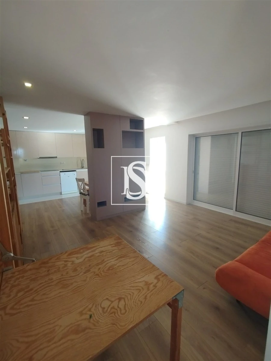 Apartamento T3 para Arrendamento em Nogueira, Fraião e Lamaçães Foto 30