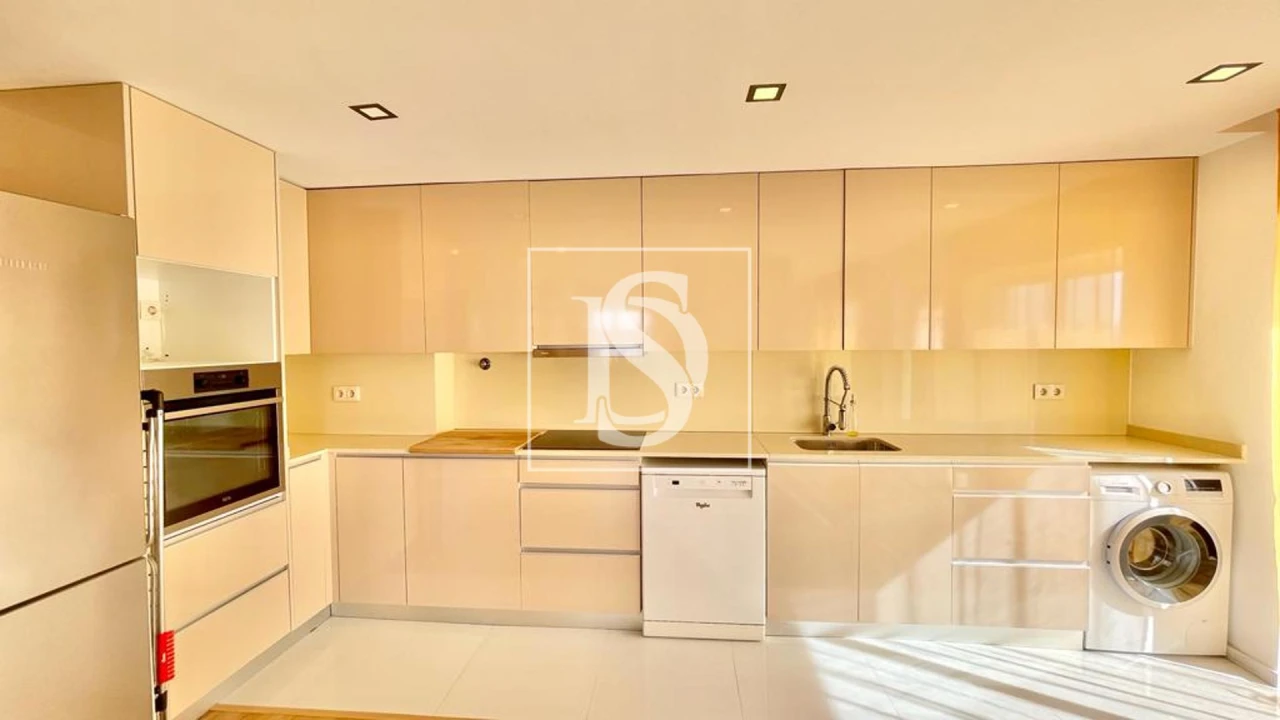 Apartamento T3 para Arrendamento em Nogueira, Fraião e Lamaçães Foto 1