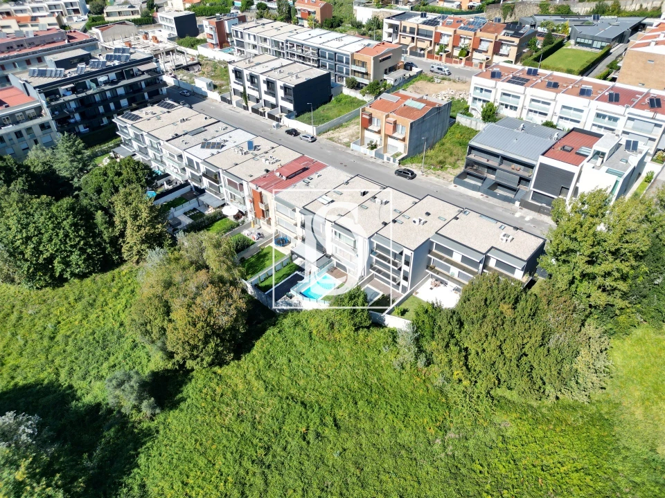 Moradia T4 para Venda em Nogueira, Fraião e Lamaçães Foto 81
