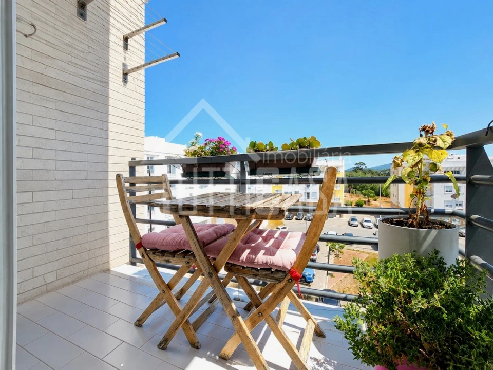 Apartamento T3 para Venda em Venda do Pinheiro e Santo Estêvão das Galés Foto 28