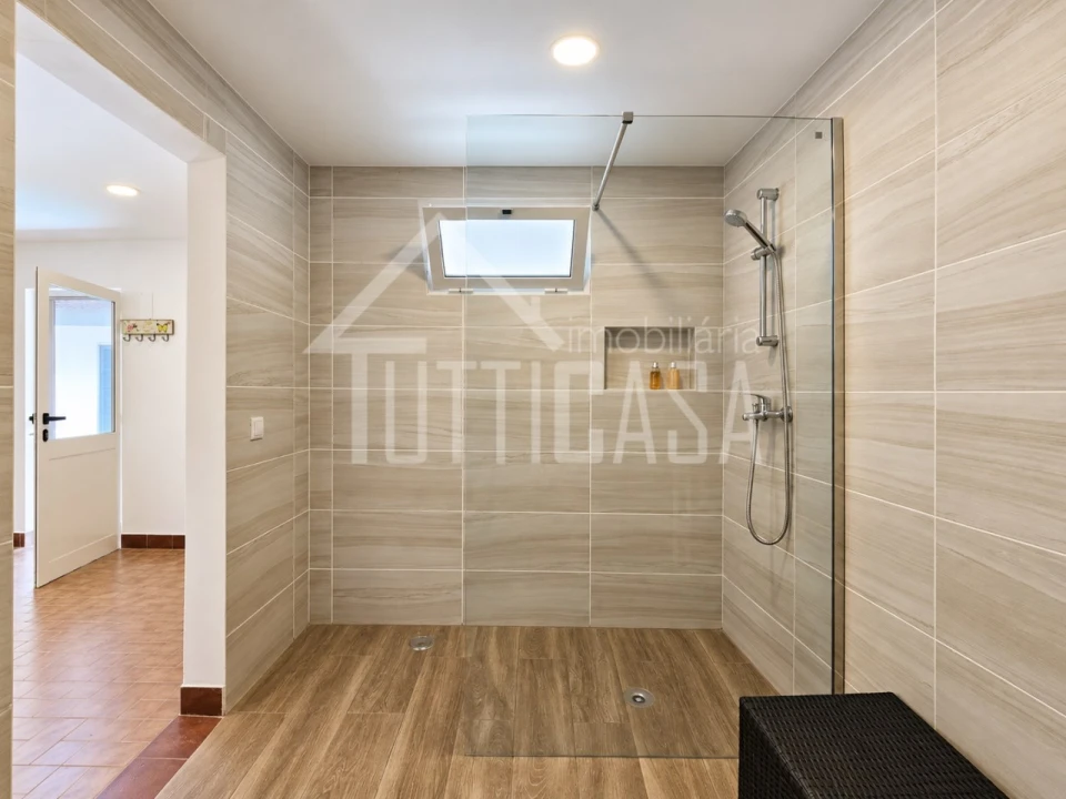 Moradia T4 para Venda em Amora Foto 38