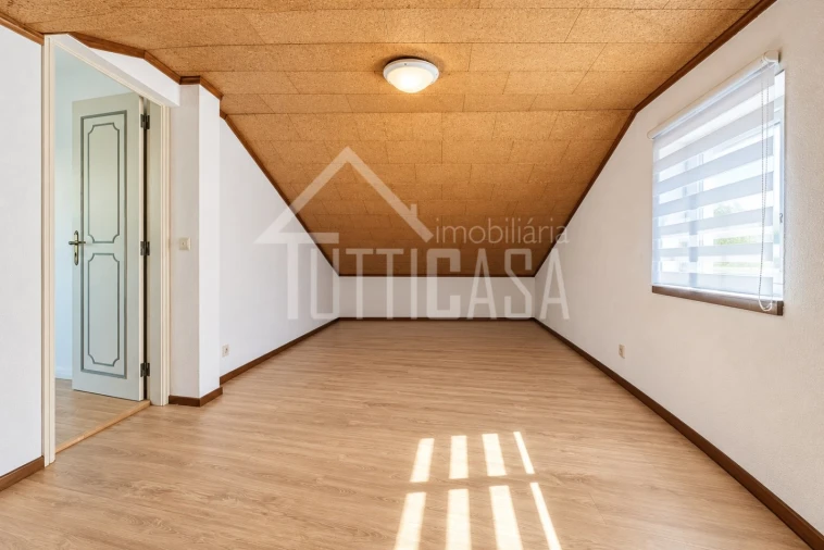 Moradia T4 para Venda em Amora Foto 25