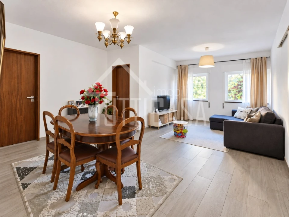 Apartamento T3 para Venda em São Domingos de Benfica Foto 6