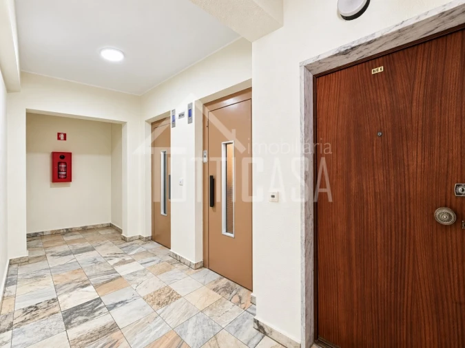 Apartamento T3 para Venda em São Domingos de Benfica Foto 30