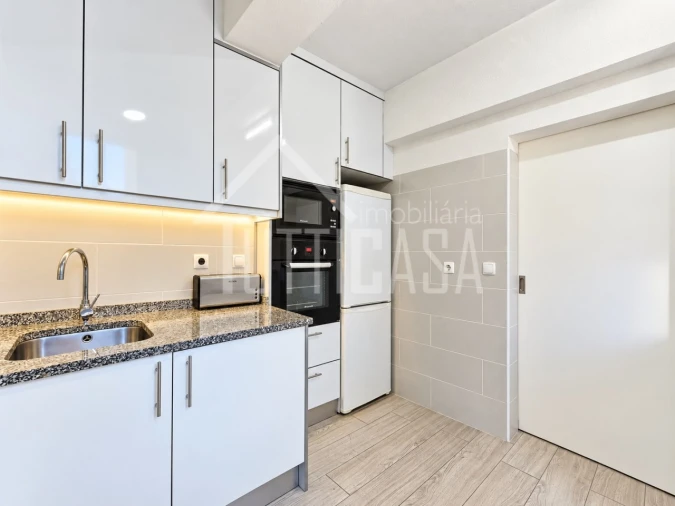 Apartamento T3 para Venda em São Domingos de Benfica Foto 3