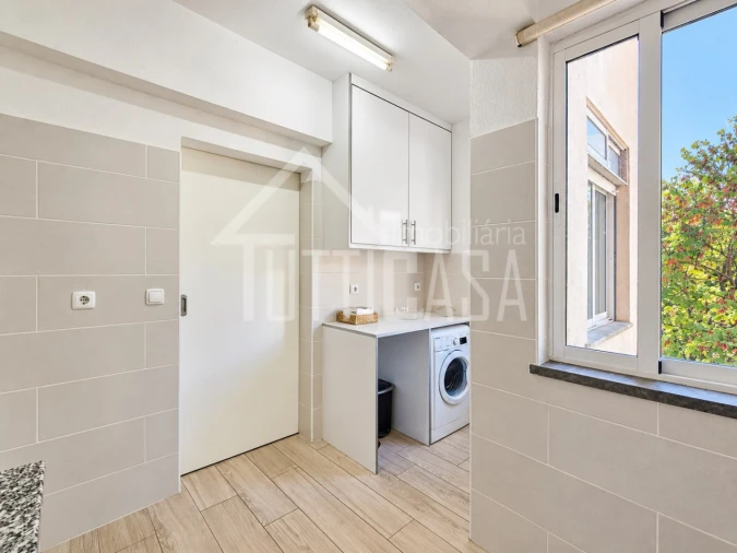Apartamento T3 para Venda em São Domingos de Benfica Foto 4