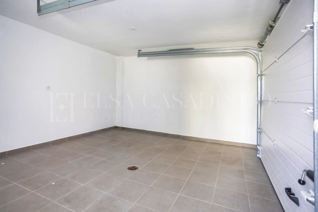 Moradia T2 para Venda em Quinta do Conde Foto 35
