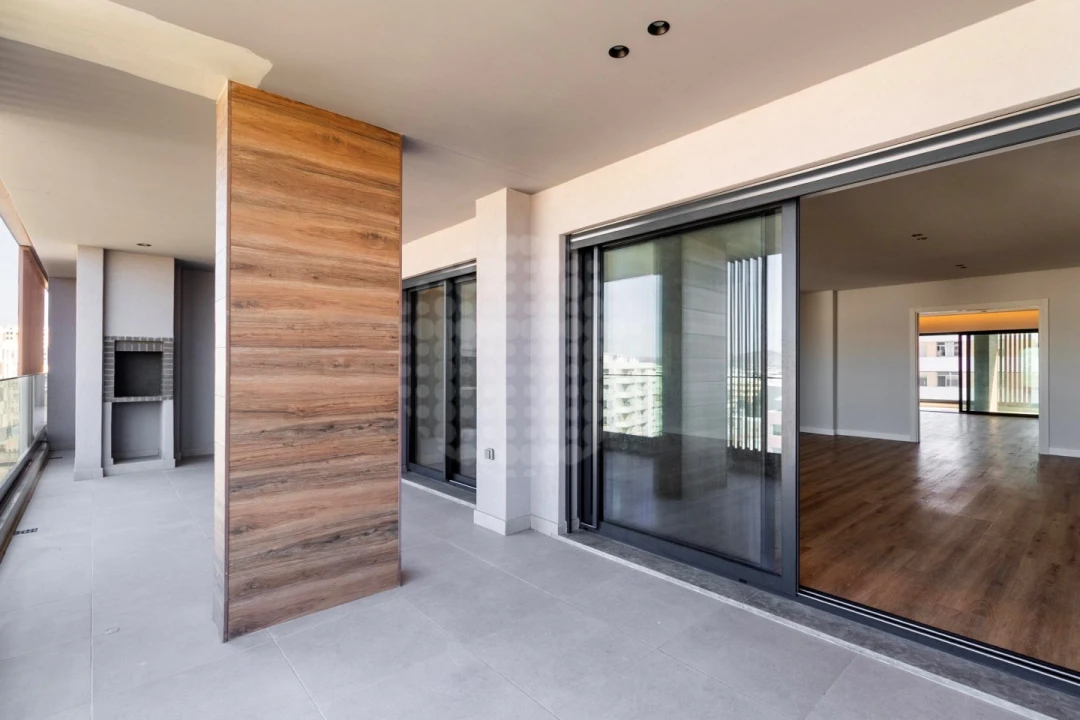 Apartamento T5 para Venda em Faro (Sé e São Pedro) Foto 12