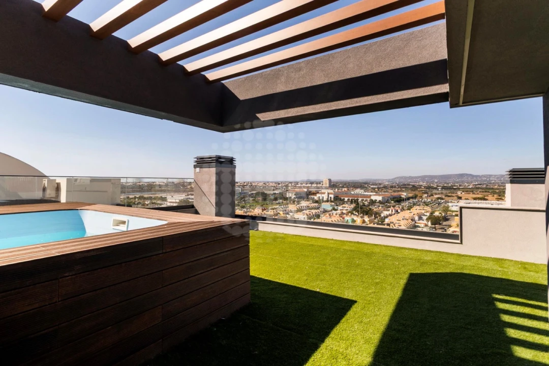 Apartamento T5 para Venda em Faro (Sé e São Pedro) Foto 32