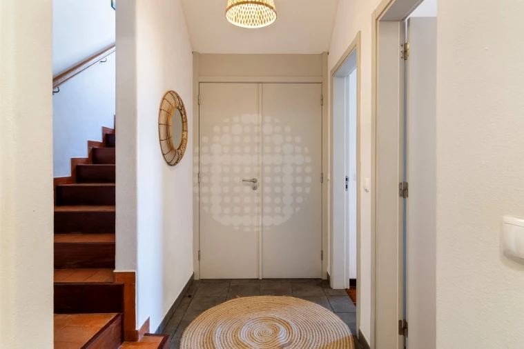 Apartamento T2 para Venda em Portimão Foto 3