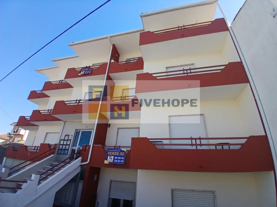 Apartamento T3 para Venda em São Martinho do Bispo e Ribeira de Frades Foto 1