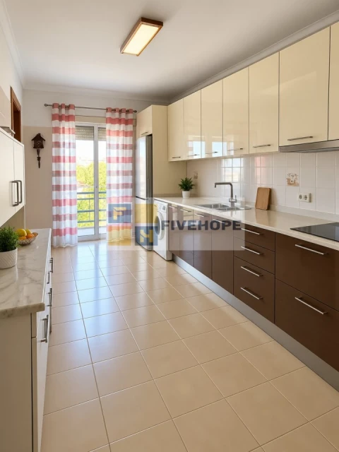 Apartamento T3 para Venda em São Martinho do Bispo e Ribeira de Frades
