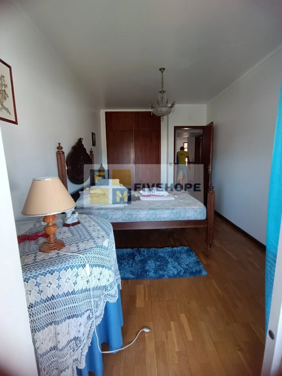 Apartamento T5 para Venda em São Martinho do Bispo e Ribeira de Frades Foto 16