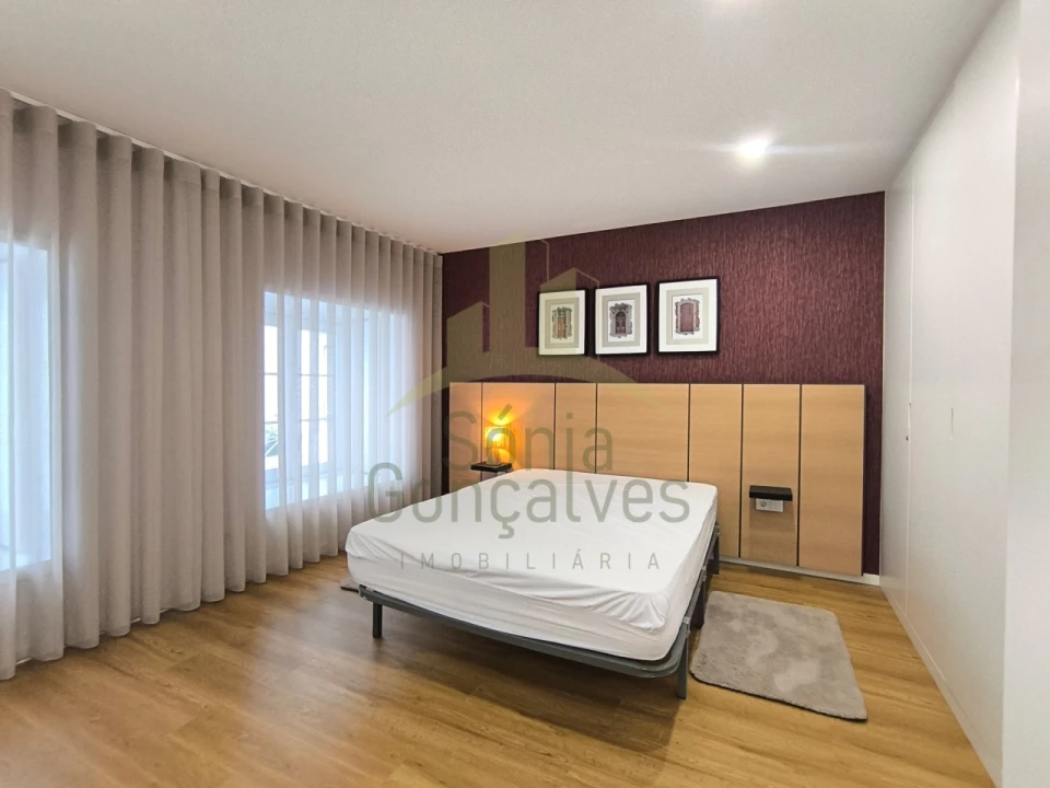 Apartamento T1 para Arrendamento em Santa Maria Maior e Monserrate e Meadela Foto 10