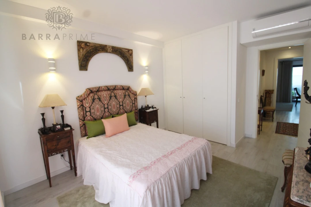 Apartamento T2 para Venda em Faro (Sé e São Pedro) Foto 9