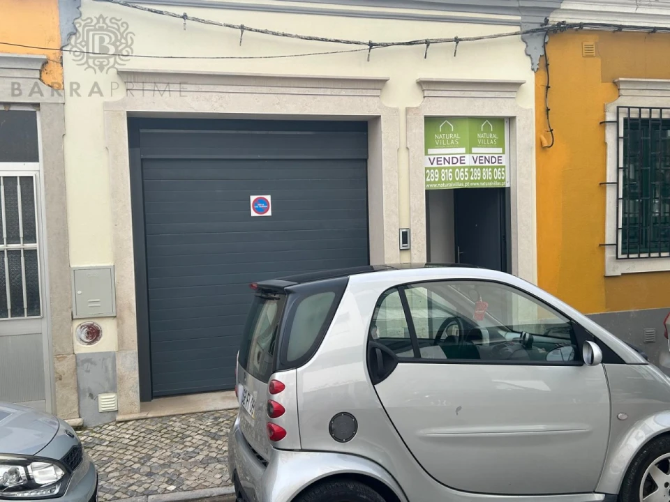 Moradia T2 para Venda em Faro (Sé e São Pedro) Foto 17