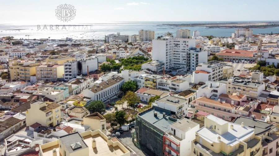 Negócio para Venda em Faro (Sé e São Pedro)