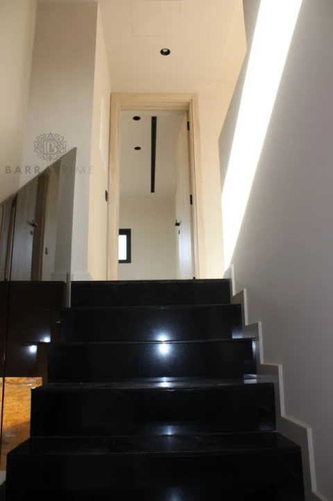 Moradia T5 para Venda em Boliqueime