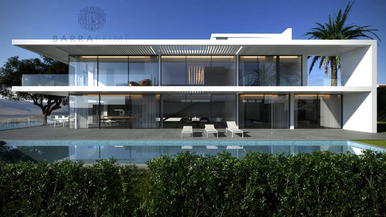 Moradia T5 para Venda em Quarteira Foto 1