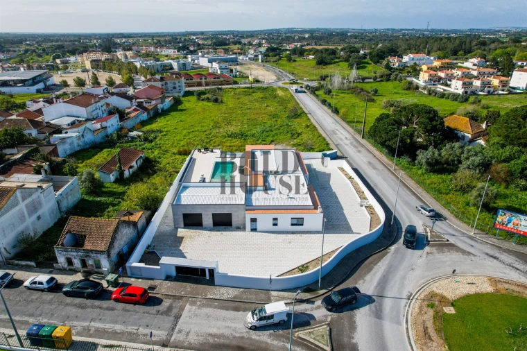 Moradia T4 para Venda em Cartaxo e Vale da Pinta Foto 40