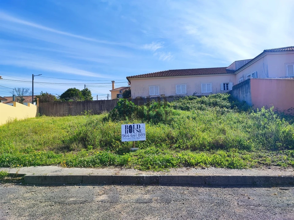 Terreno para Venda em Marvila, Ribeira Santarém, São Salvador, São Nicolau Foto 2