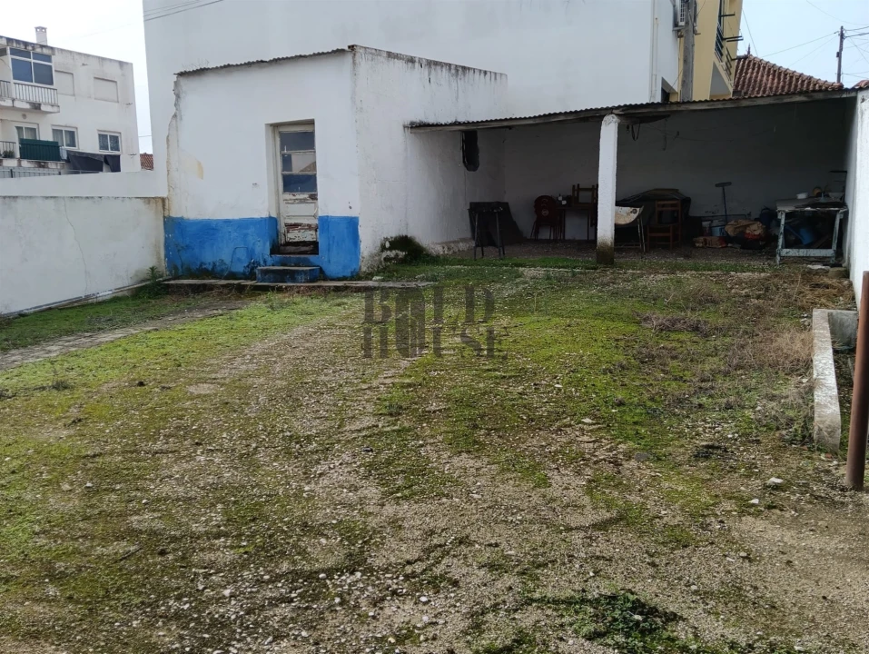 Terreno para Venda em Aveiras de Cima Foto 2