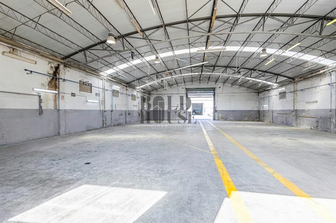Armazém para Venda em Cartaxo e Vale da Pinta Foto 2