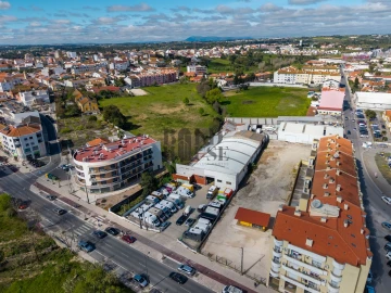 Armazém para Venda em Cartaxo e Vale da Pinta
