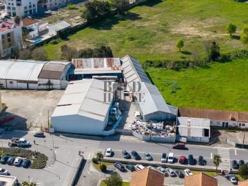 Armazém para Venda em Cartaxo e Vale da Pinta