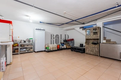 Loja para Venda em Almeirim