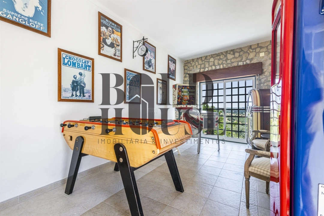 Moradia T5 para Venda em Alcanhões Foto 28