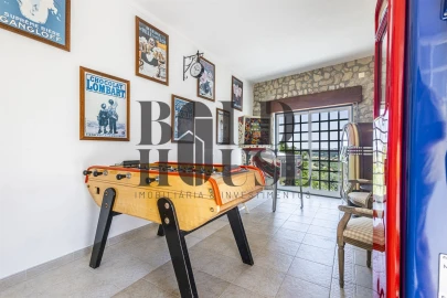 Moradia T5 para Venda em Alcanhões
