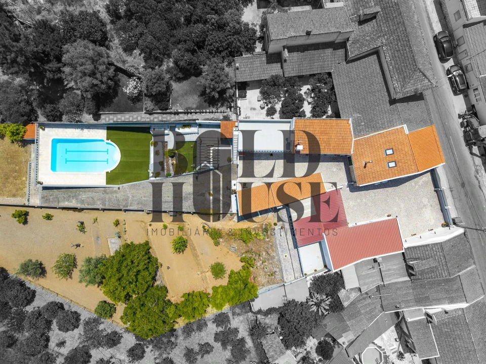 Moradia T5 para Venda em Alcanhões Foto 2