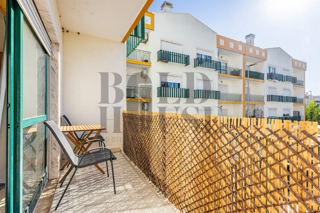 Apartamento T2 para Venda em Cartaxo e Vale da Pinta Foto 5