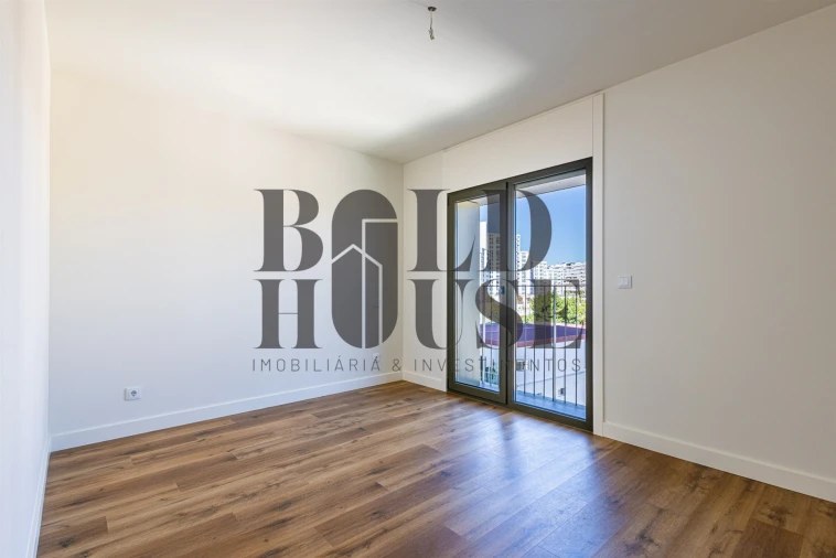 Apartamento T2 para Venda em Santa Clara Foto 34
