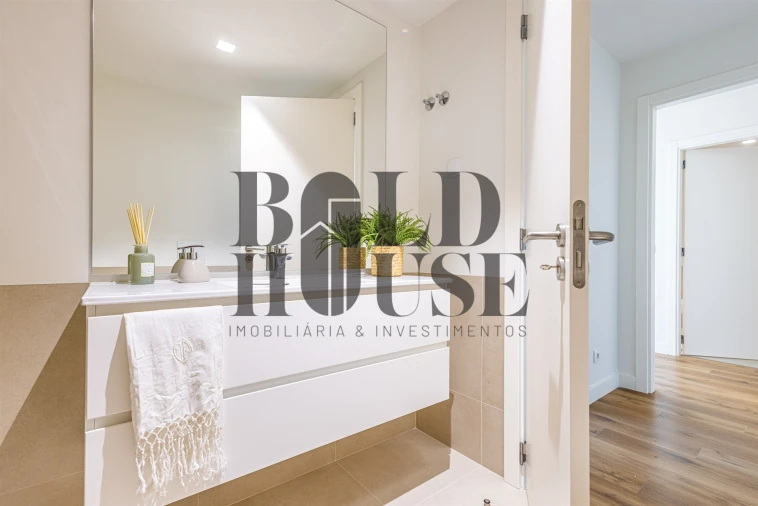 Apartamento T2 para Venda em Santa Clara Foto 40