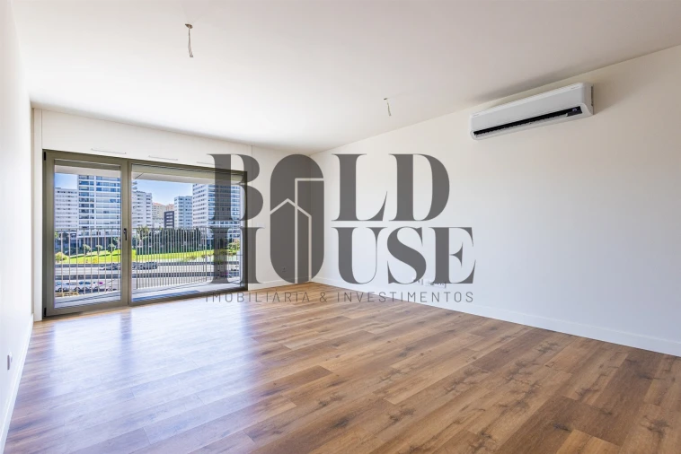 Apartamento T2 para Venda em Santa Clara Foto 7