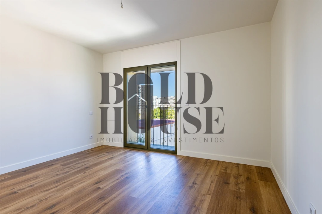 Apartamento T2 para Venda em Santa Clara Foto 35