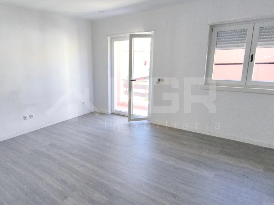 Apartamento T3 para Venda em Alto do Seixalinho, Santo André e Verderena Foto 6