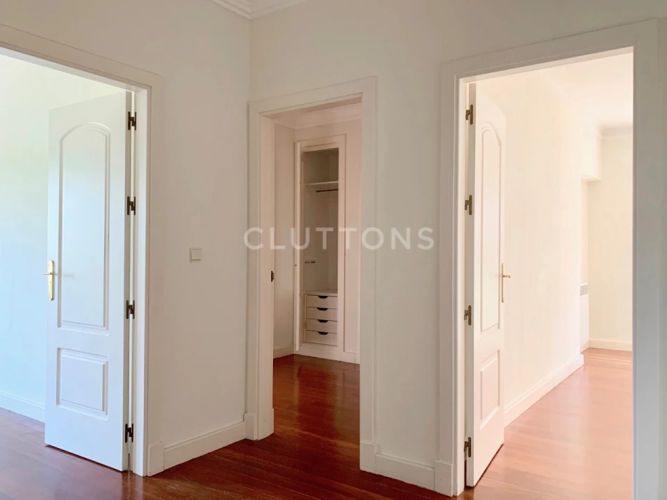 Apartamento T3 para Arrendamento em Santa Maria e São Miguel, São Martinho, São Pedro Penaferrim Foto 12