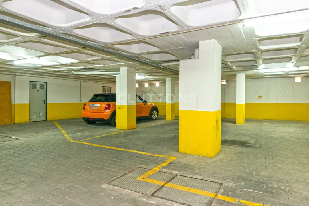 Apartamento T3 para Arrendamento em Santa Maria e São Miguel, São Martinho, São Pedro Penaferrim Foto 34