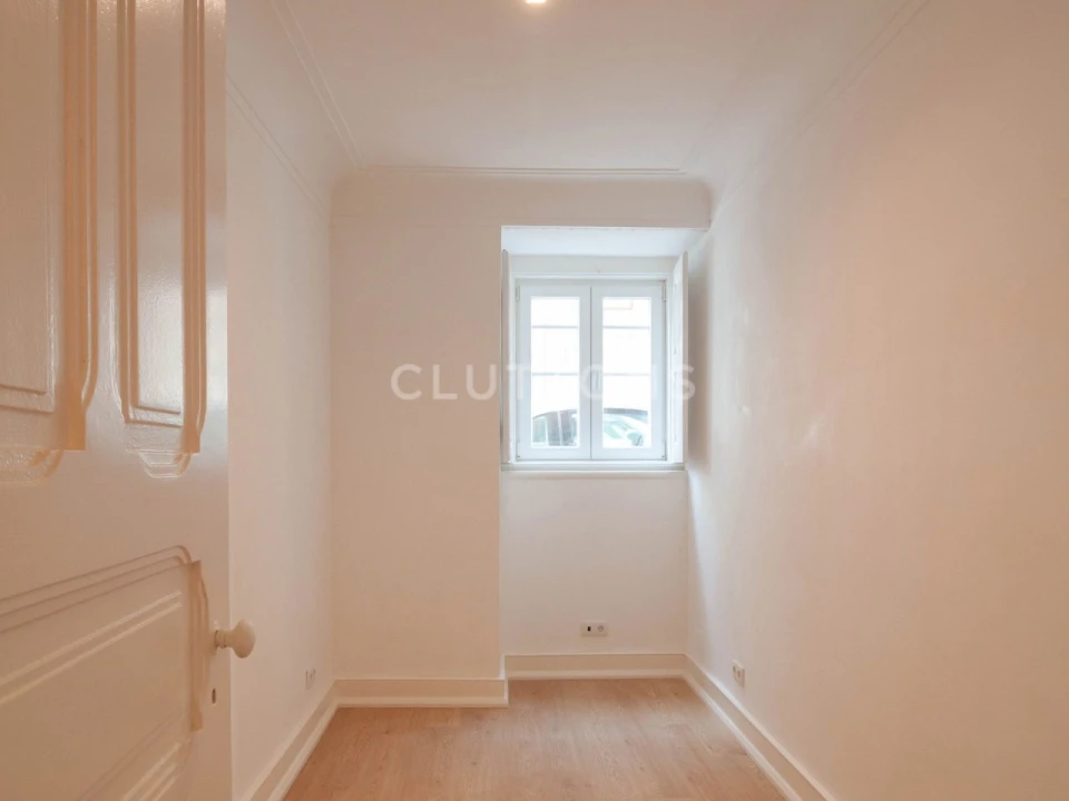 Apartamento T2 para Venda em Arroios Foto 32