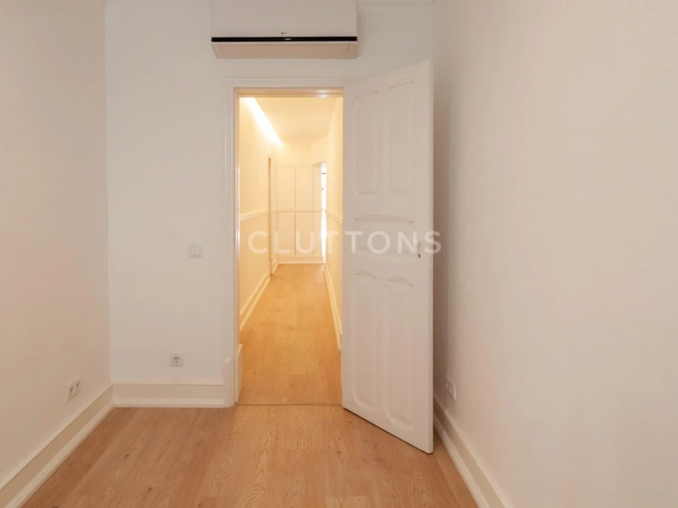 Apartamento T2 para Venda em Arroios Foto 36