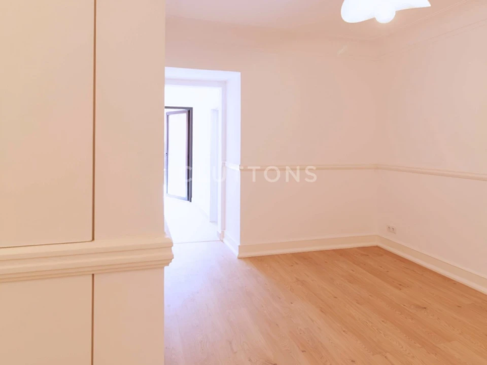 Apartamento T2 para Venda em Arroios Foto 9
