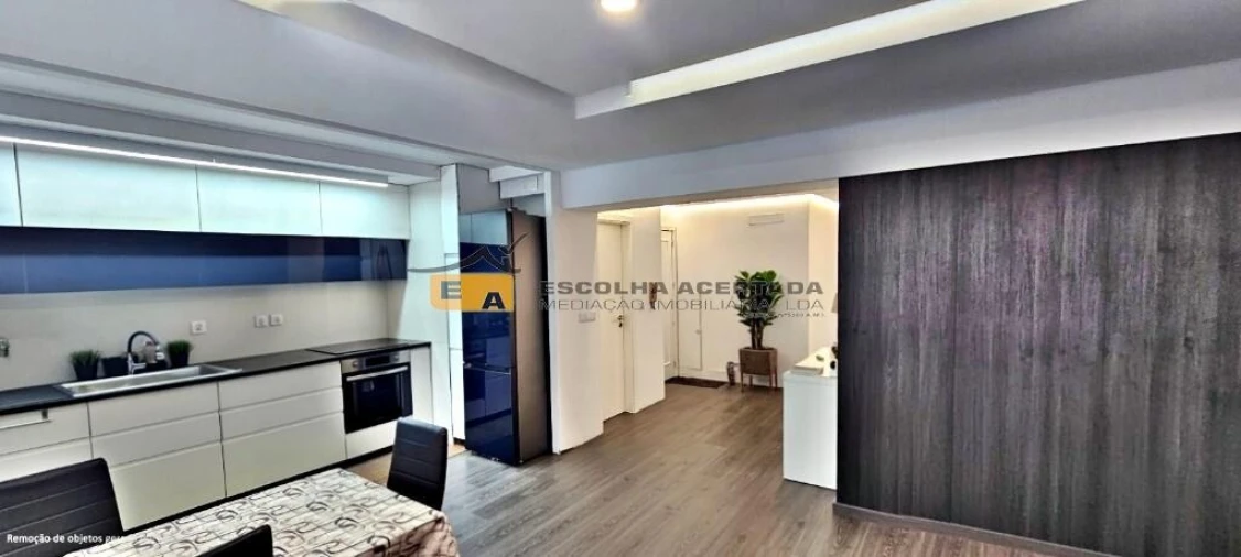 Apartamento T2 para Venda em Paranhos Foto 4